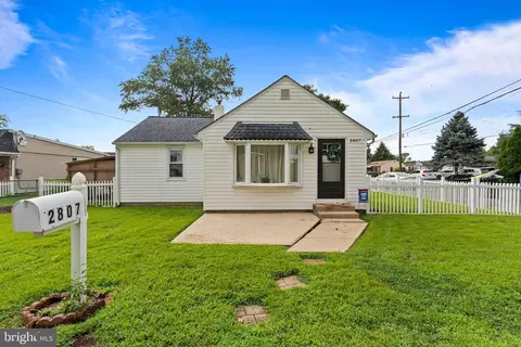 2807 June Ave, Bensalem, PA 19020