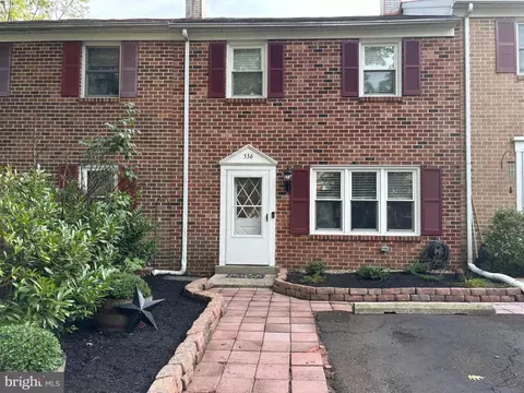 536 Peabody Ct, Sellersville, PA 18960