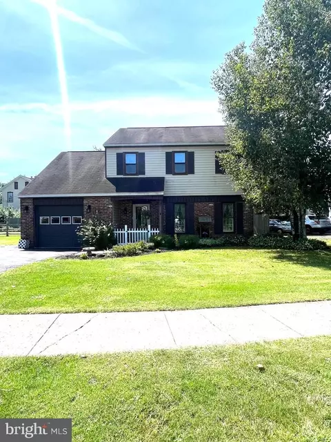 881 Depot Ln, Quakertown, PA 18951