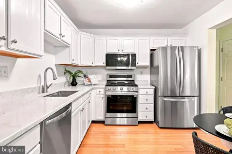 Kitchen - 322 Eagle Ct #206, Jamison, PA 18929 photo 3 of 3