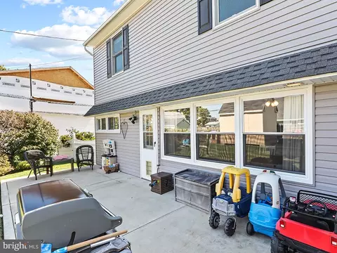 Other - 10 Apricot Ln, Levittown, PA 19055 photo 10 of 12