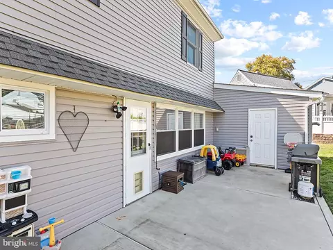 Other - 10 Apricot Ln, Levittown, PA 19055 photo 8 of 12