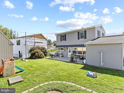 Other - 10 Apricot Ln, Levittown, PA 19055 photo 11 of 12
