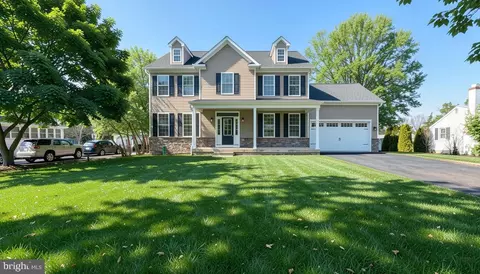5 Farber Dr, Chalfont, PA 18914
