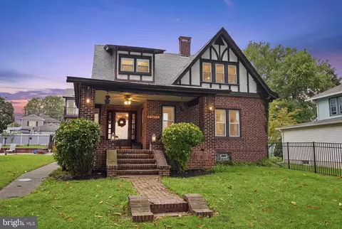 7105 Riverview Ave, Bristol, PA 19007