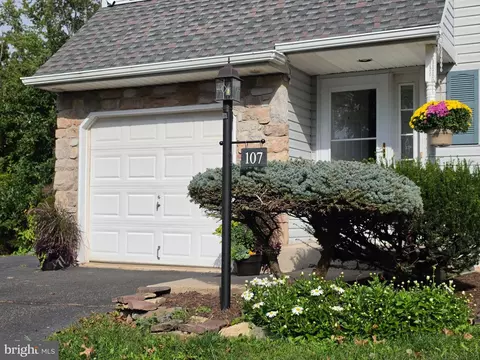 107 Misty Mdw, Perkasie, PA 18944