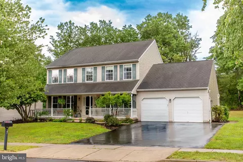 27 Winterberry Dr, Perkasie, PA 18944