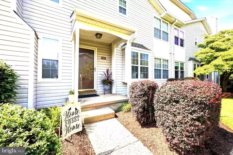7207 Sheffield Drive Dr, Yardley, PA 19067