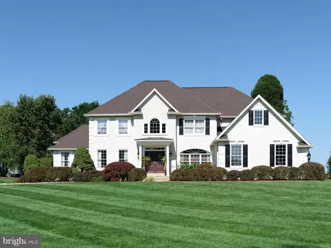 1280 Taylor Dr, Langhorne, PA 19047