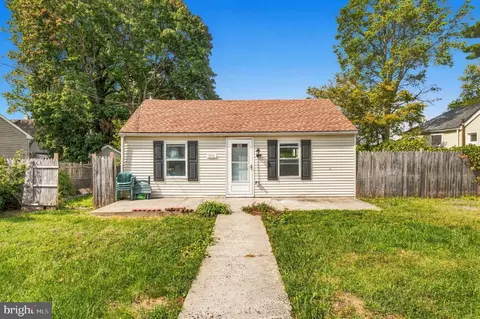 3818 Hollywood Ave, Feasterville Trevose, PA 19053