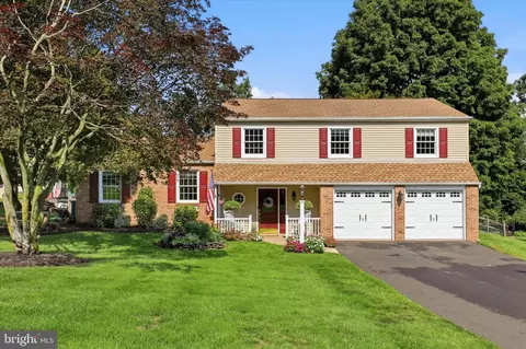 66 Hickory Ln, Chalfont, PA 18914
