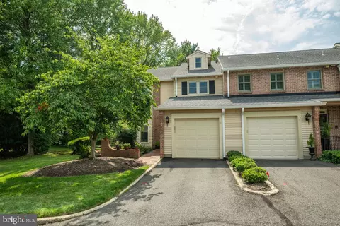80 Sutphin Pnes, Yardley, PA 19067