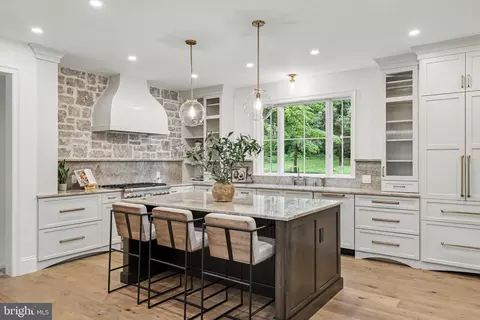 3503 Old Windy Bush Rd, New Hope, PA 18938