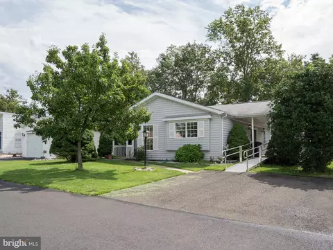 232 Thrush Cir, New Hope, PA 18938