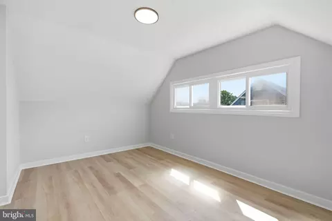 Bedroom - 32 Iris Rd, Levittown, PA 19057 photo 1 of 1
