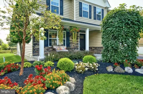 57 Woodlawn Rd, Chalfont, PA 18914