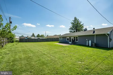 Exterior - 48 Beechtree Rd, Levittown, PA 19057 photo 1 of 1