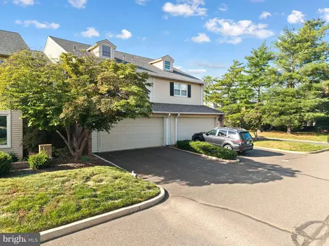 91 Sutphin Pnes Way, Yardley, PA 19067