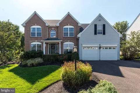 21 Cassandra Dr, Perkasie, PA 18944