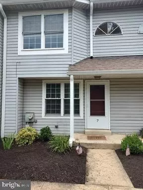 7 Parkview, Holland, PA 18966