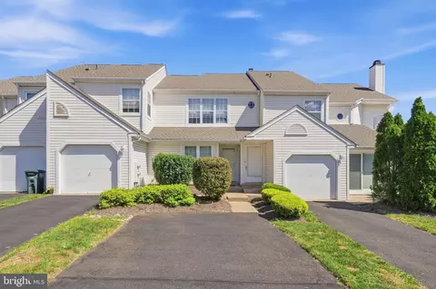 36 Banbury Ct, Southampton, PA 18966