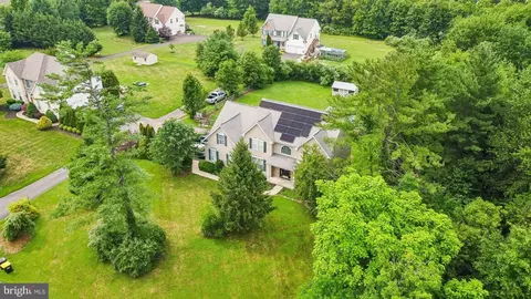 211 Tollgate Rd, Quakertown, PA 18951
