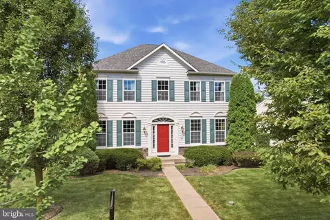 116 Hart Dr, Perkasie, PA 18944