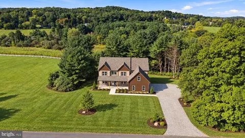 3104 Moyer Rd, Hellertown, PA 18055