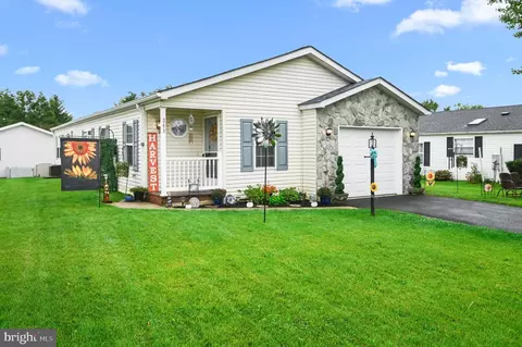 345 Countryside Cir, New Hope, PA 18938