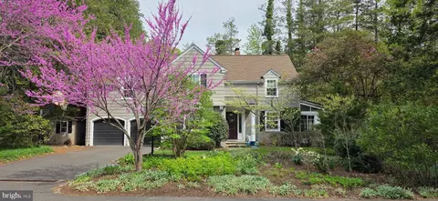 1204 Evergreen Rd, Yardley, PA 19067