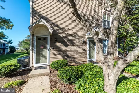 204 Society Pl, Newtown, PA 18940