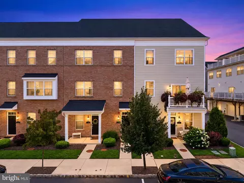 138 Alexandria St # -B, Bensalem, PA 19020