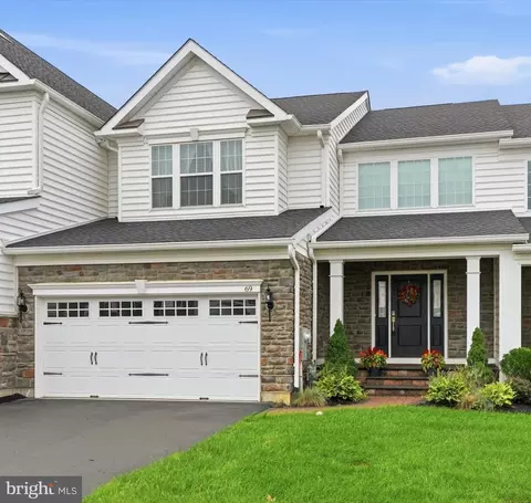69 Lavender Dr, Yardley, PA 19067