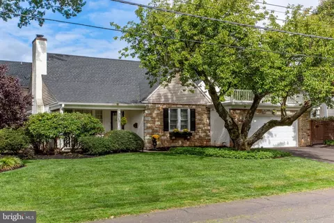 501 E Penn St, Newtown, PA 18940
