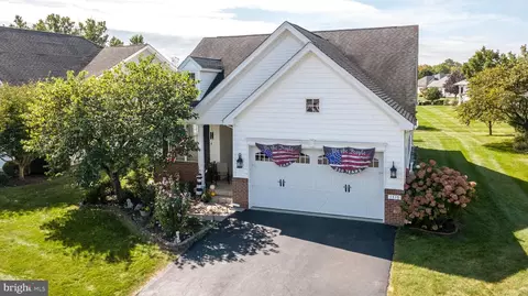 1315 Creekside Ln, Quakertown, PA 18951