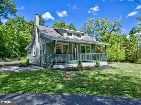 107 Rock Ridge Rd, Ottsville, PA 18942