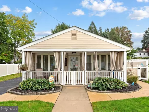 4259 Willow Ave, Feasterville Trevose, PA 19053