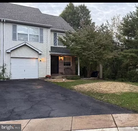 6196 Mountain Laurel Ct, Pipersville, PA 18947