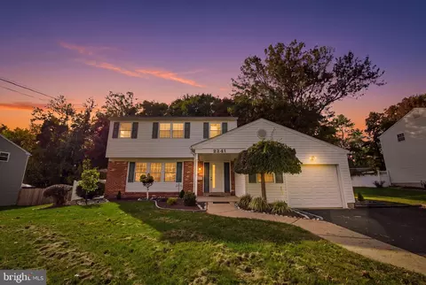 2241 Blackhorse Dr, Warrington, PA 18976