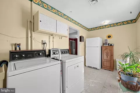 Other - 1400 Nancy Dr, Croydon, PA 19021 photo 6 of 9