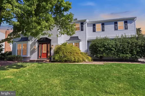 121 Brook Dr, Holland, PA 18966