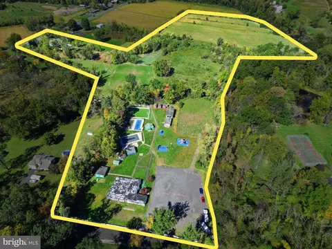 115 Twining Rd, Richboro, PA 18954