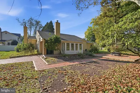 628 Hulmeville Rd, Langhorne, PA 19047