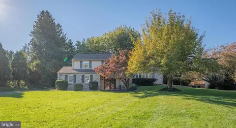 72 Eagle Mount Dr, Richboro, PA 18954