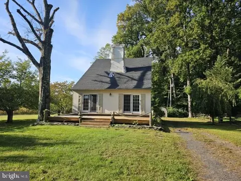 1215 River Rd, Washington Crossing, PA 18977