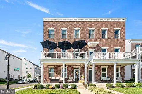 118 B Dock St, Bensalem, PA 19020