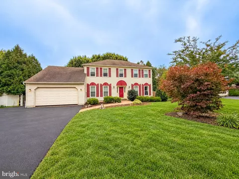 29 Addington Dr, Feasterville Trevose, PA 19053
