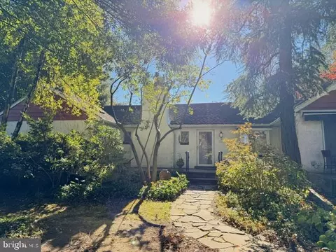 54 Irving Pl, Feasterville Trevose, PA 19053