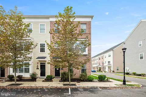 134 Easton St, Bensalem, PA 19020