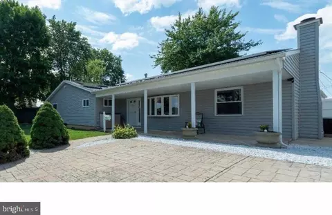 232 Tewksbury Rd, Fairless Hills, PA 19030